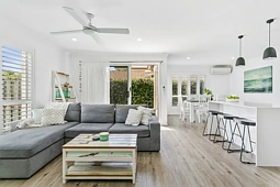 1/38-40 Robert Street, Labrador