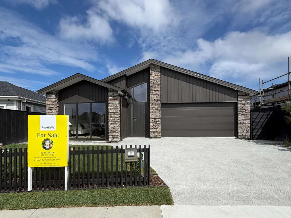 Milldale 5Zimmer Living with Self-Contained Granny Potential