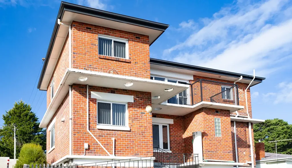 2 Bedroom Unit with Stunning Views