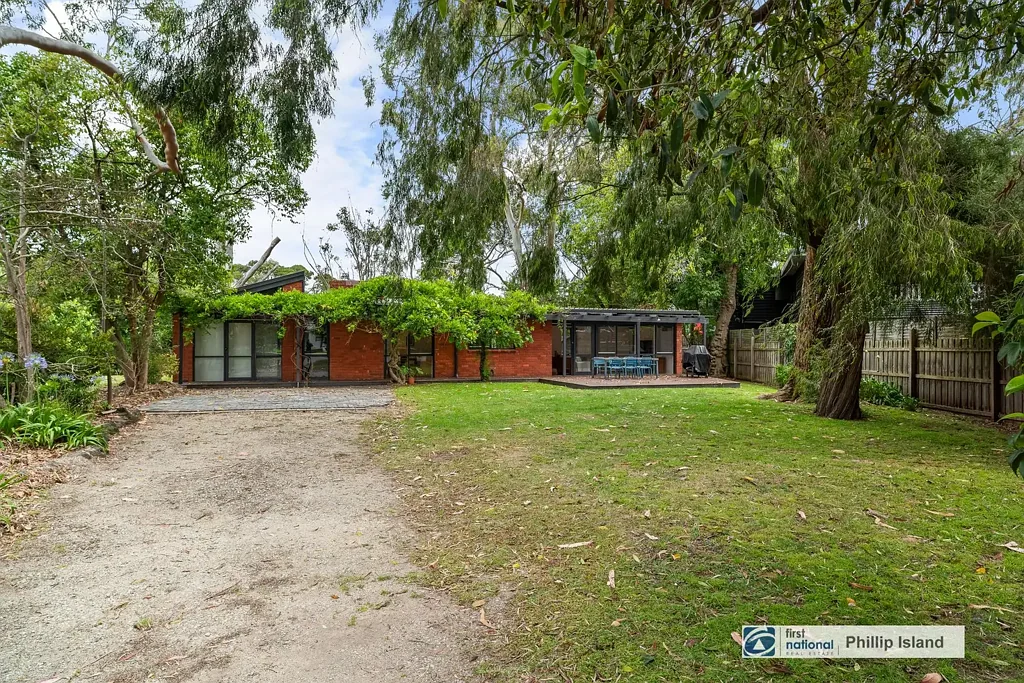 Cowes 3침실 CHARMING 3 BEDROOM HOME BACKING ONTO COWES GOLF COURSE