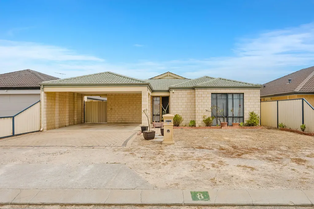 8 Leeuwin Chase, Bertram, WA 6167