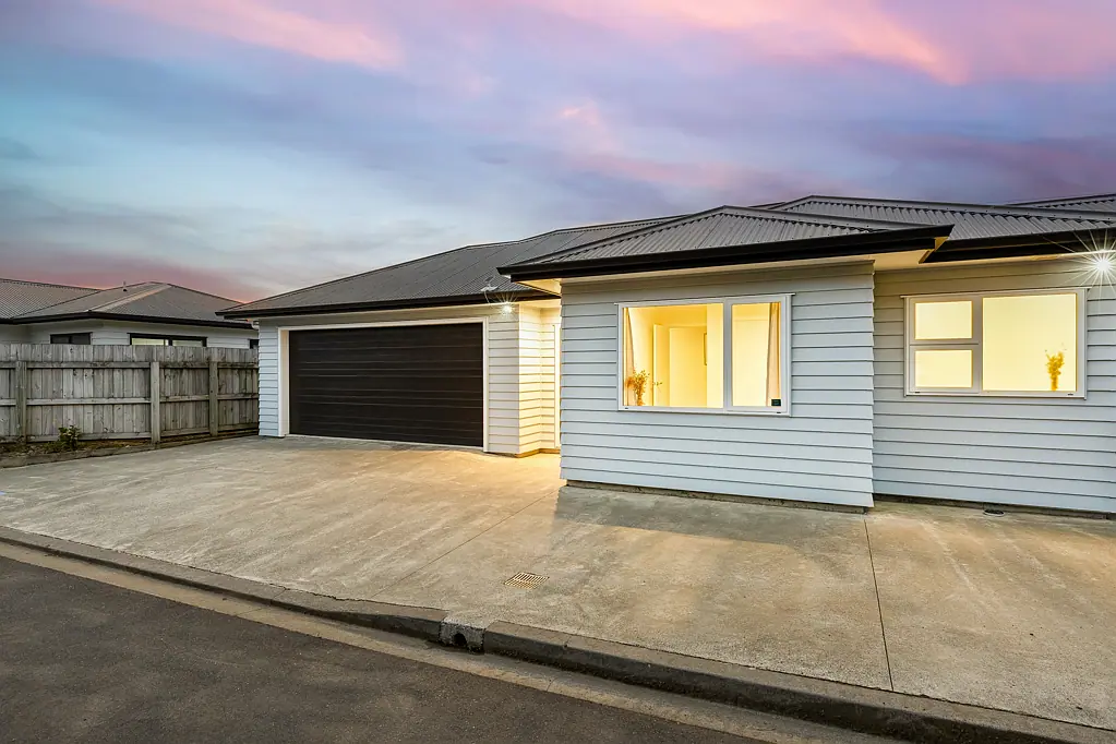 31b Grimsby Grove, Wainuiomata, Lower Hutt, Wellington