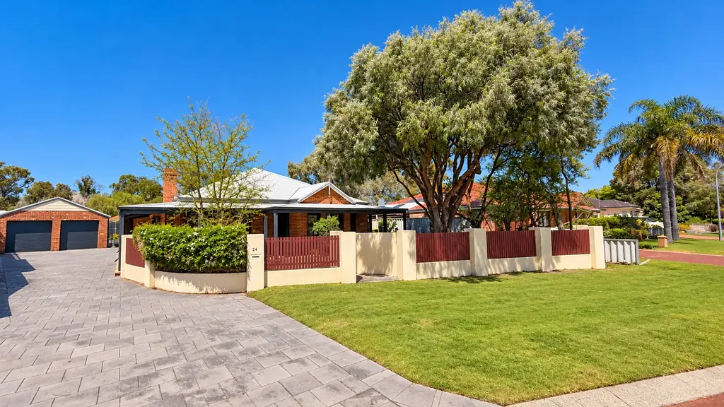 West Busselton 4कमरा Secluded Sanctuary in The Cloisters: 813m2, Powered Workshop & Bushland Views