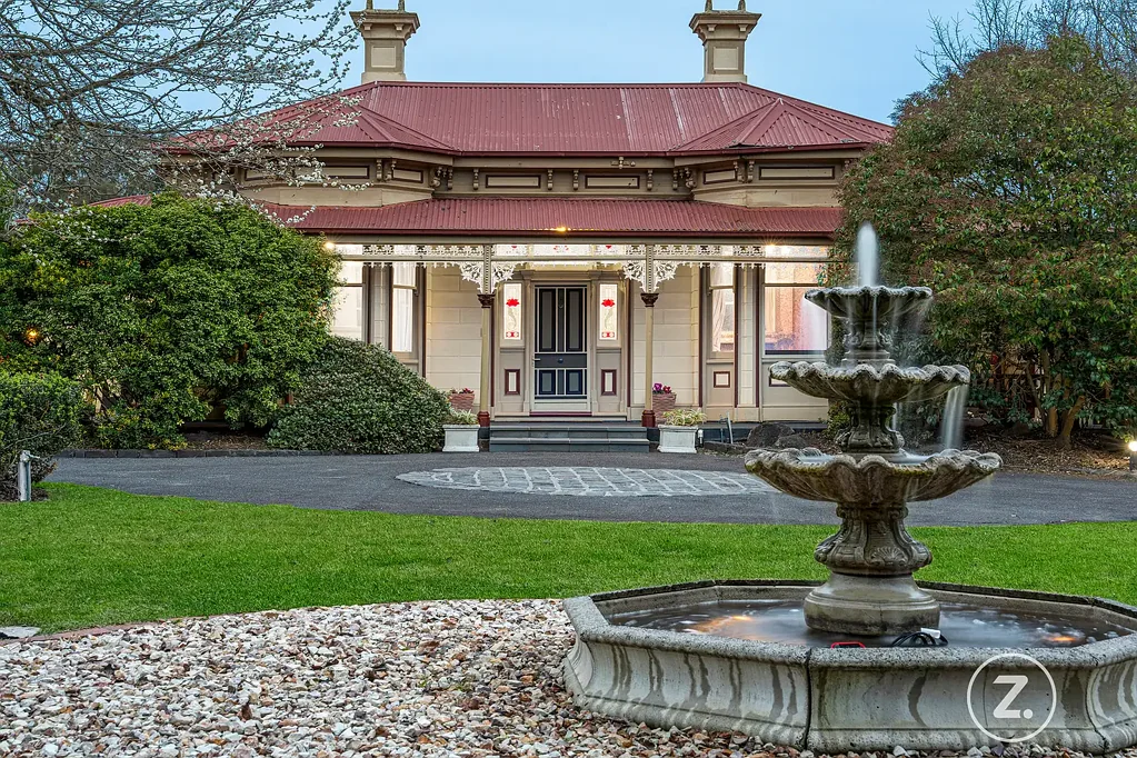 Templestowe 4कमरा Period Prestige with Exceptional Lifestyle & Development Appeal