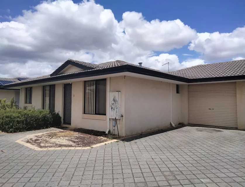 Unit 3/ 12 Mathoura Street, Midland, Swan, 3 침실, 2 욕실, House