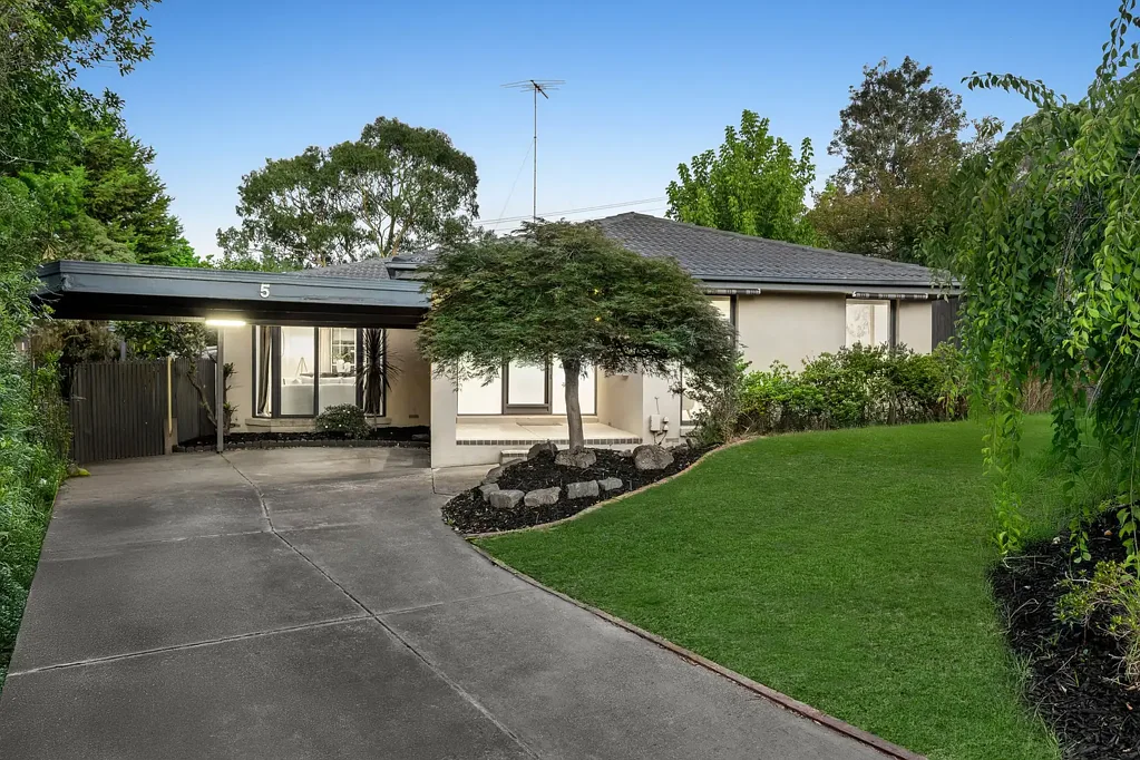 5 Akoonah Close, Donvale, VIC 3111