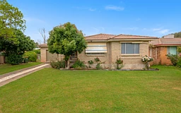 19 Belah Street, Forbes