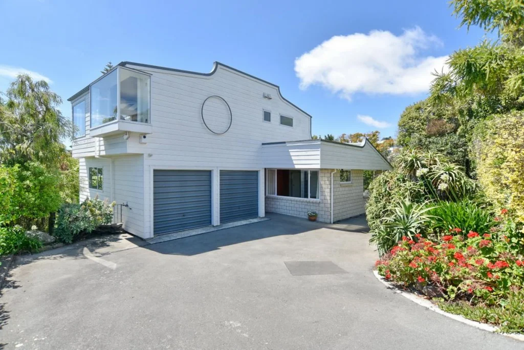 215A Mt Pleasant Road, Mount Pleasant, Christchurch City