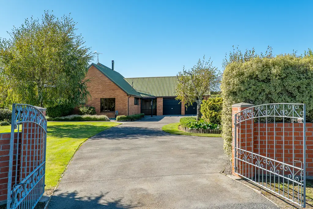 Darfield Motivated Vendors want this sold