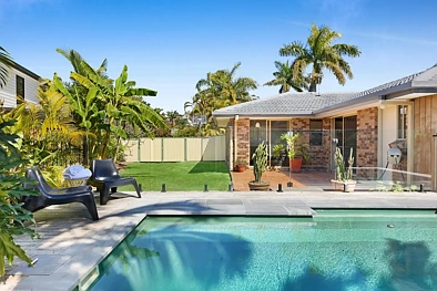 Varsity Lakes 3 Slaapkamer Dual-Living Flexibility with Resort-Style Entertaining