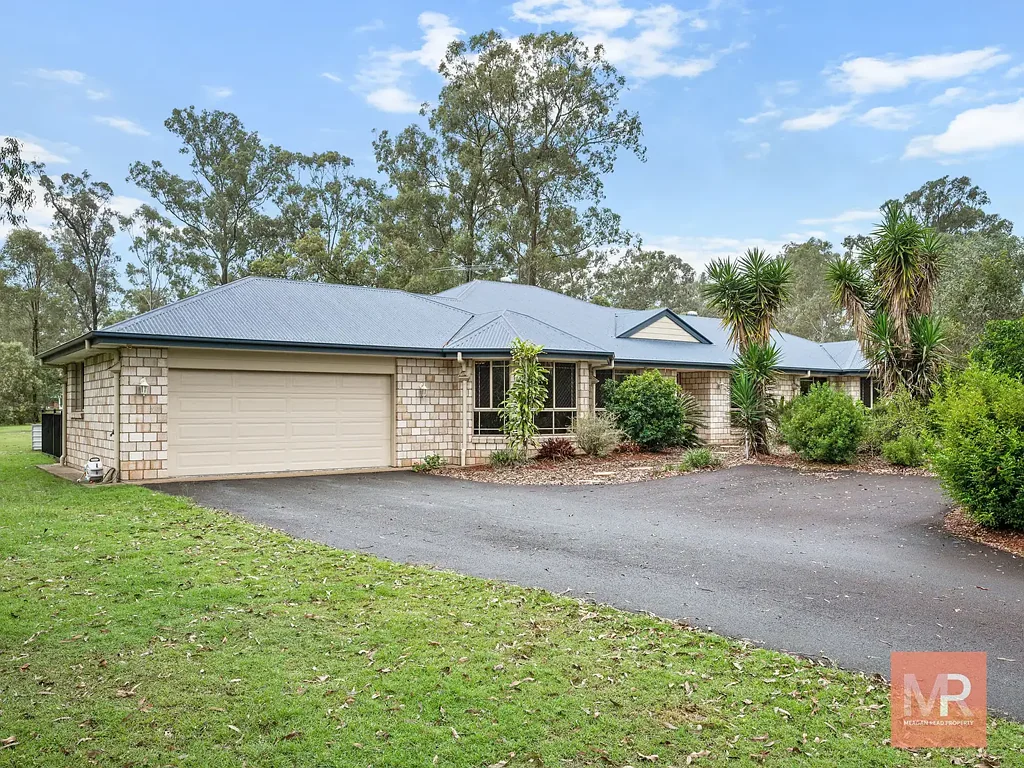Family Home + Pool & Shed.