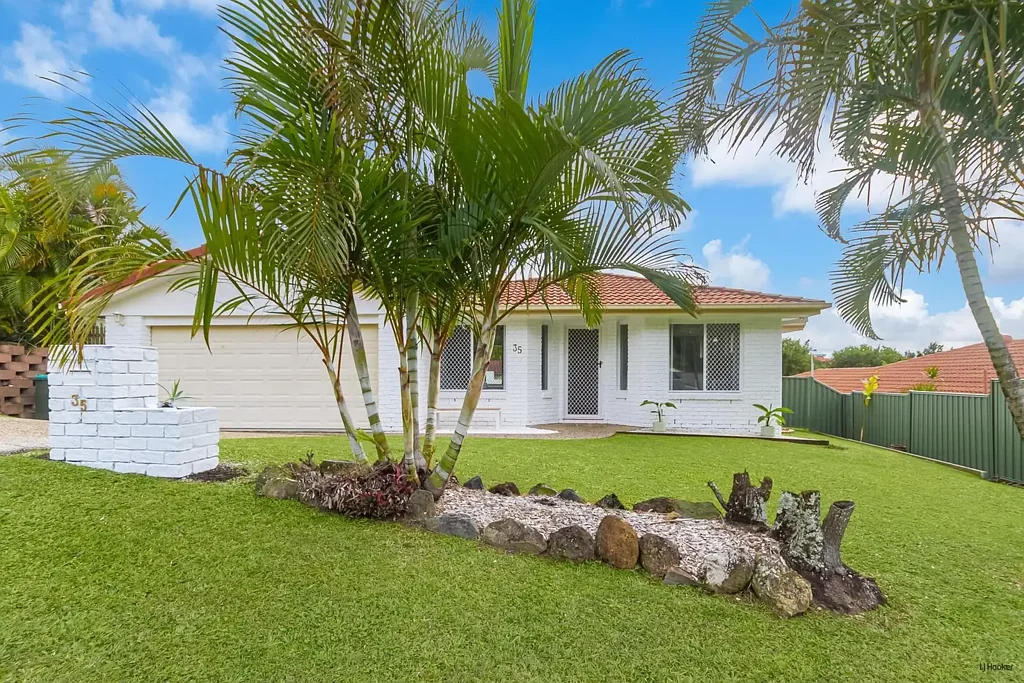35 Kildare Drive, Banora Point, NSW 2486