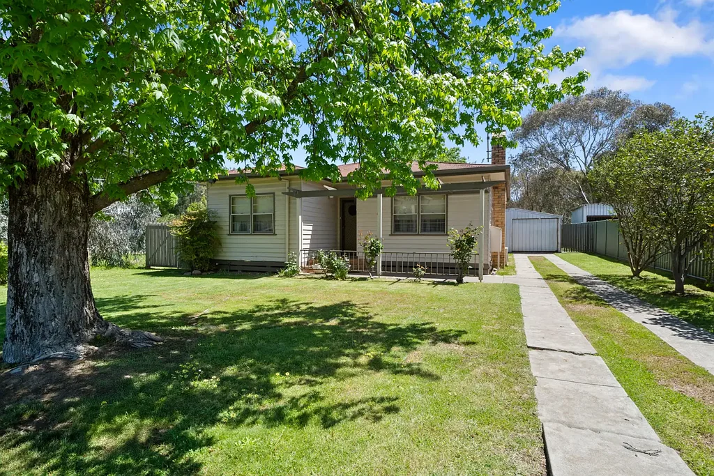 21 Elvins Street, Mansfield, VIC 3722