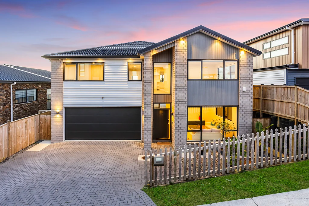 Flat Bush 6Moenga Owners Already Overseas