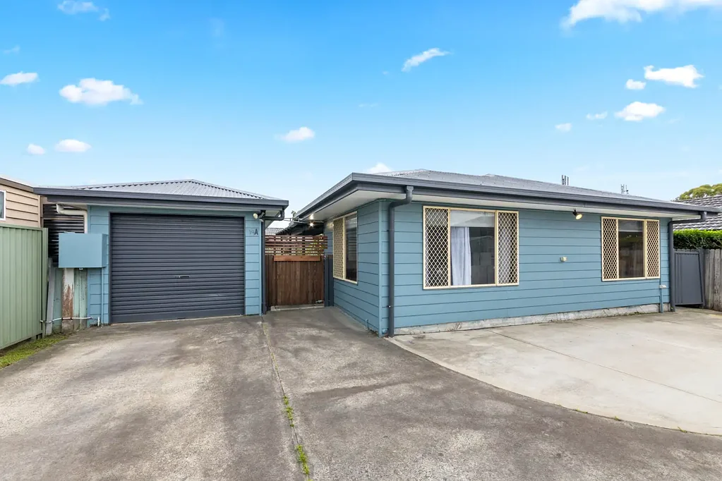 19A Robson Avenue, Gorokan, NSW 2263