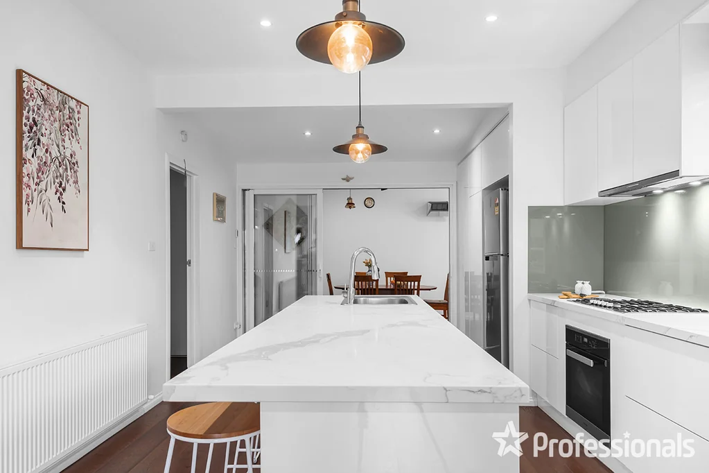 Bentleigh East 3Habitaciones TURNKEY AND READY TO MOVE IN - ONLY STEPS FROM IGA!