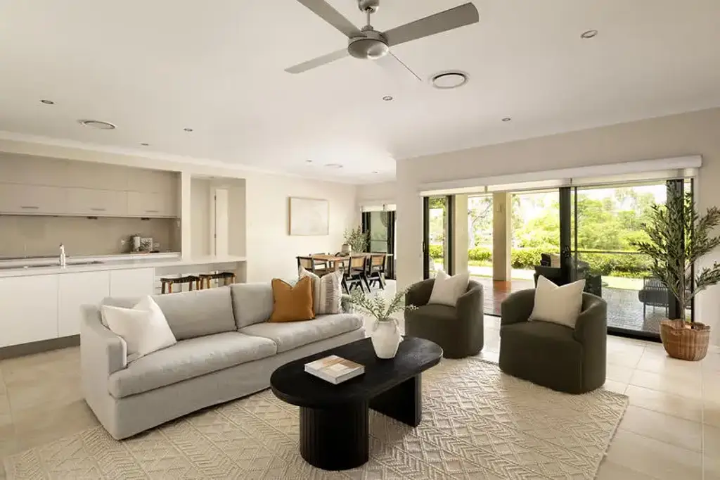 6 Ridgecrest Street, Kenmore, QLD 4069