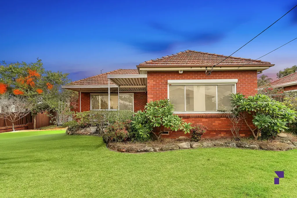Greenacre 3Kwarto Updated family home on a corner block ripe for redevelopment potential in a sought after location