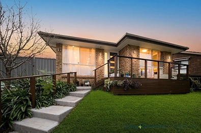 St Andrews 3chambre Fully Renovated Family Home with Poolside Entertaining