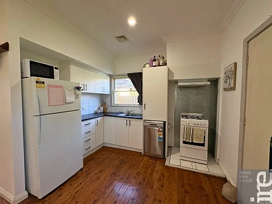 4 Maxwell Street, Wangaratta, VIC 3677, 2 Bedrooms, 1 Bathrooms, House