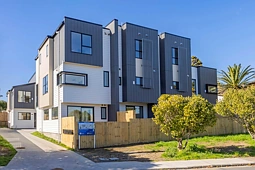 Lot 4/128 Vodanovich Road, Te Atatu South