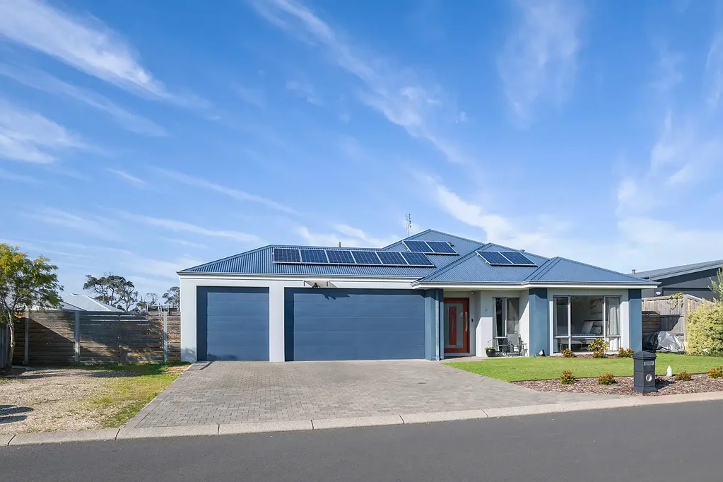 Margaret River 4房  Designer Luxury in Rapids Landing