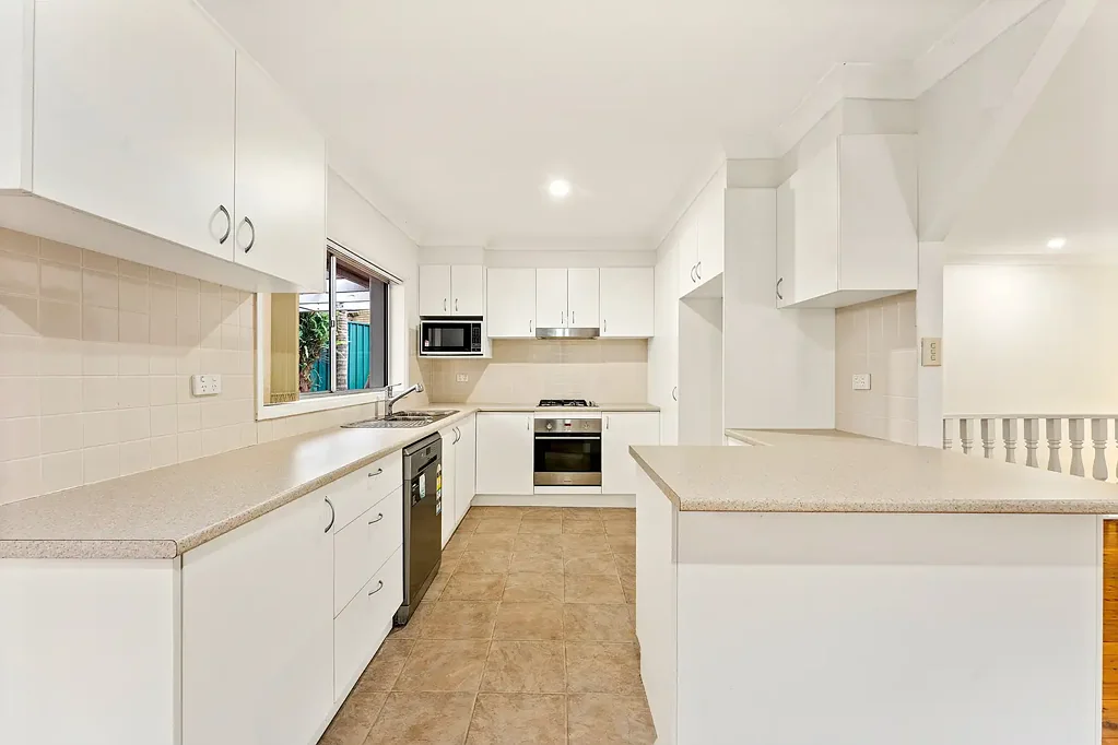 Bulli 4ห้องนอน Idyllic Family Lifestyle in Leafy Foothills