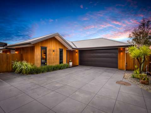 Halswell 3房  A Property to Impress - Private & Low Maintenance