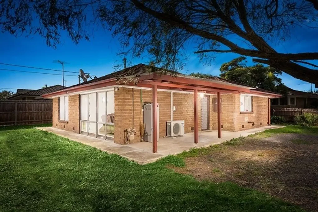 18 Memorial Avenue, Epping, VIC 3076