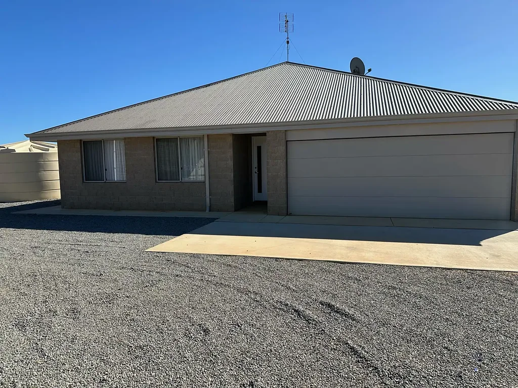 Completely Off-Grid Rural Lifestyle Property - 100 Acres