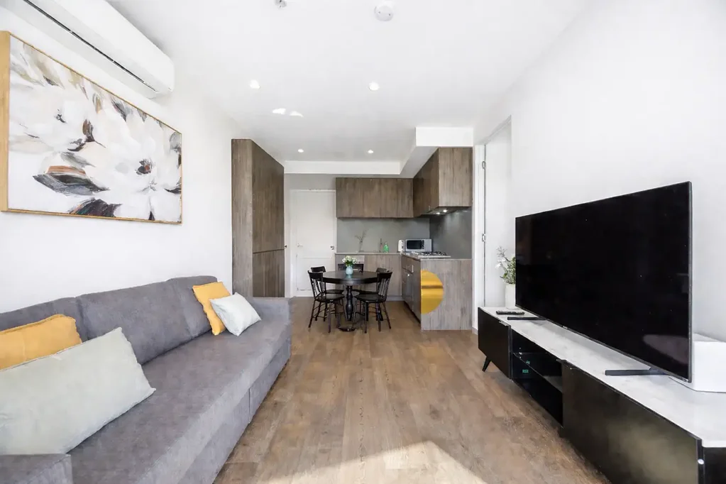 1105/15 Austin Street, Adelaide, SA 5000