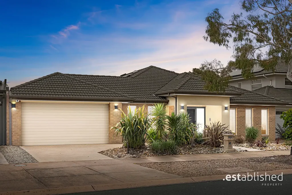 21 Bayside Drive, Point Cook, VIC 3030