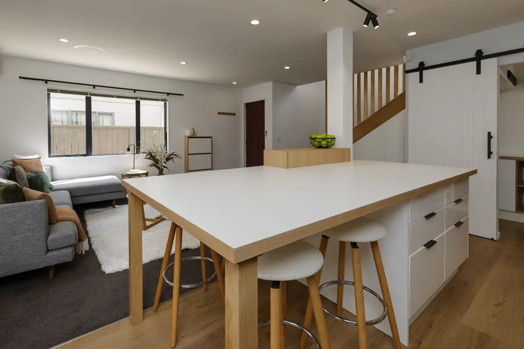 Johnsonville 2Moenga Immaculate 2-Bedroom Townhouse - Prime Location!