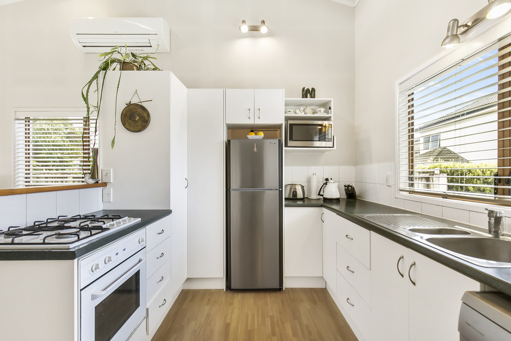 1/111 Cook Street, Cockle Bay, Auckland - Manukau, 2房, 0浴