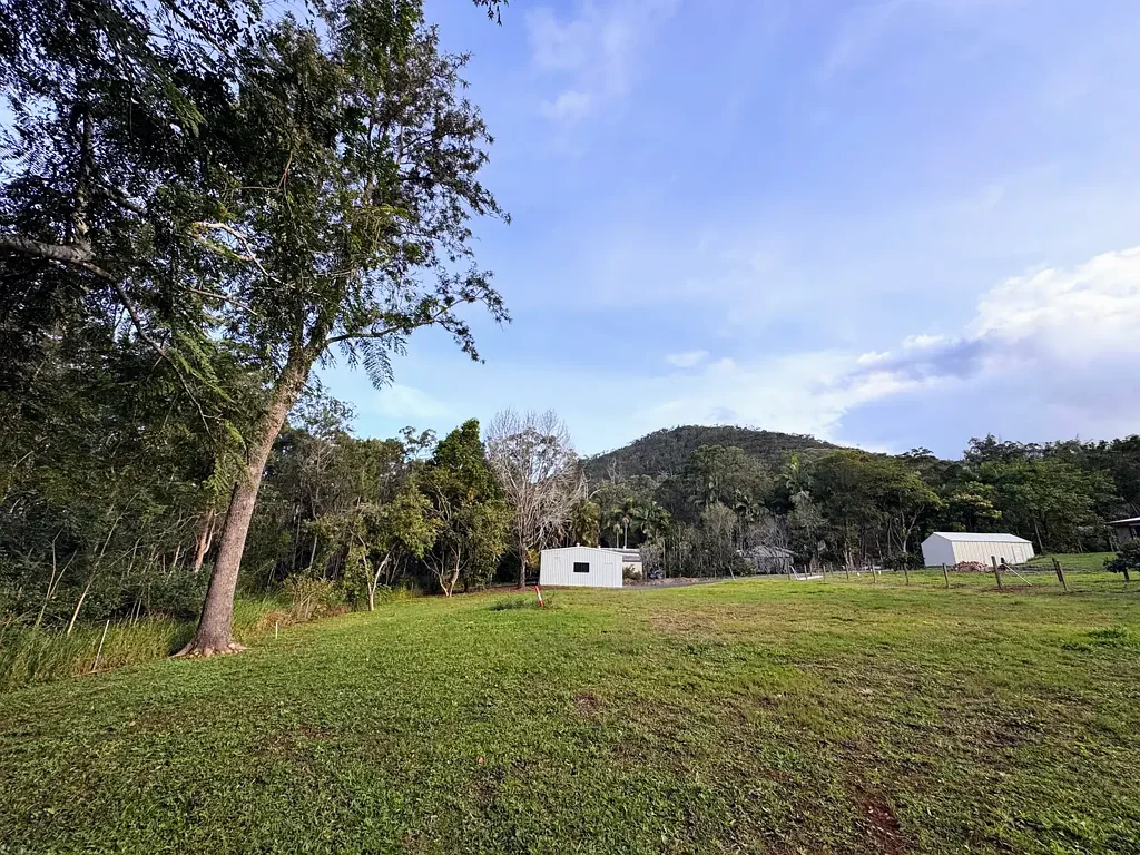Beerwah Offers over $950,000.00 Invited!