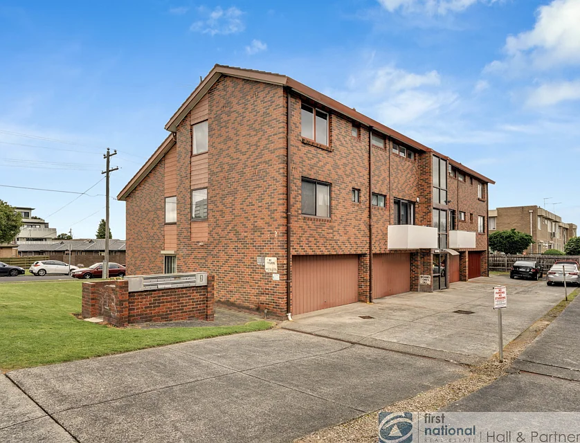 3/1 Keys Street, Dandenong, South East Melbourne, 2 Bedrooms, 1 Bathrooms, Apartment