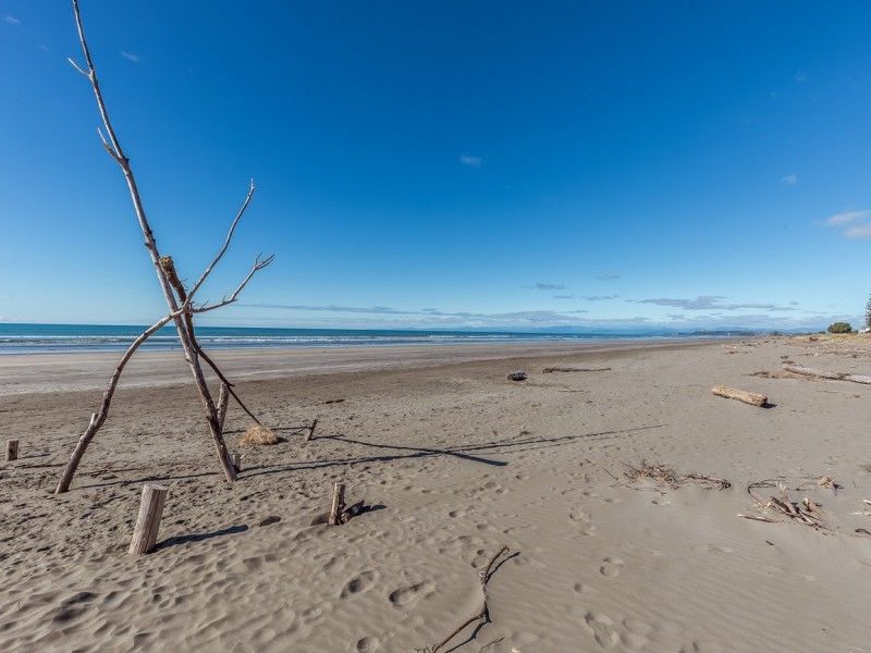 27 Plantation Res, Ohope, Whakatane, 5房, 0浴