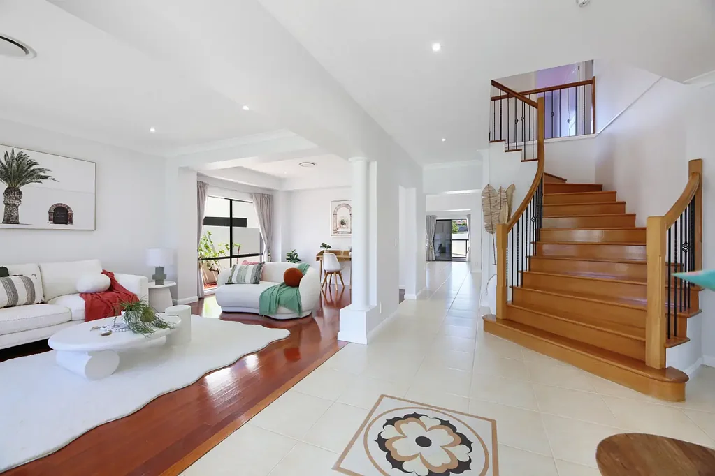 22/145 Palm Meadows Drive, Carrara, QLD 4211