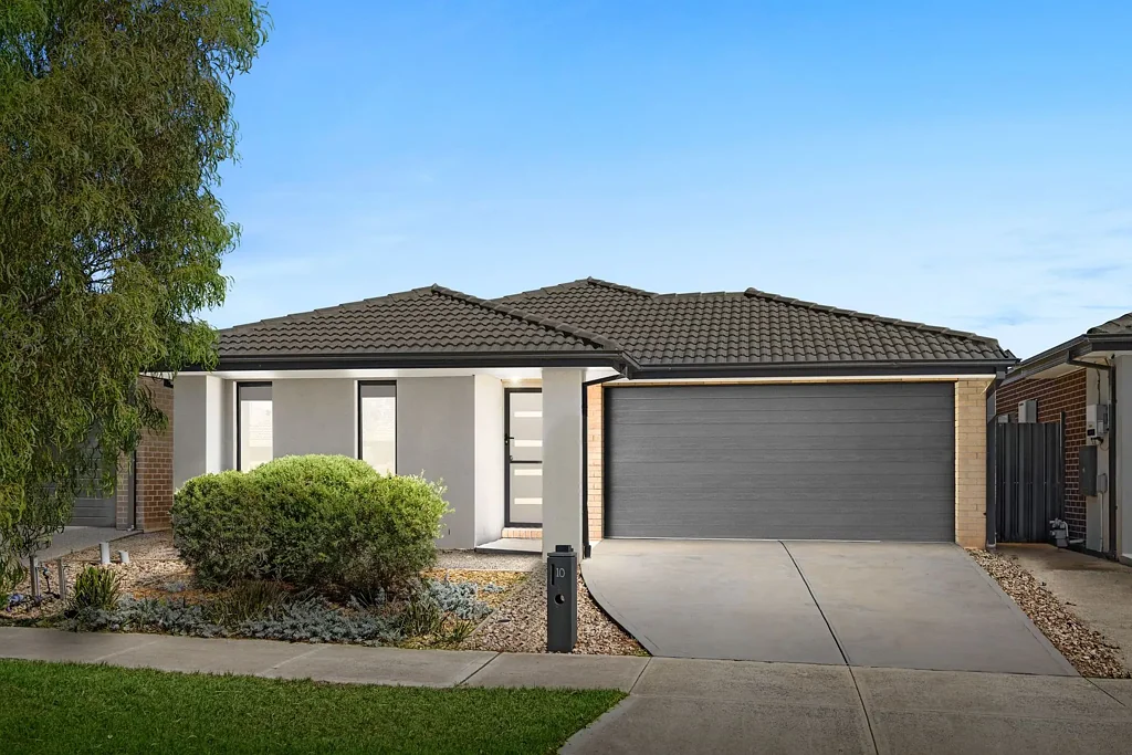10 Atherton Way, Werribee, VIC 3030