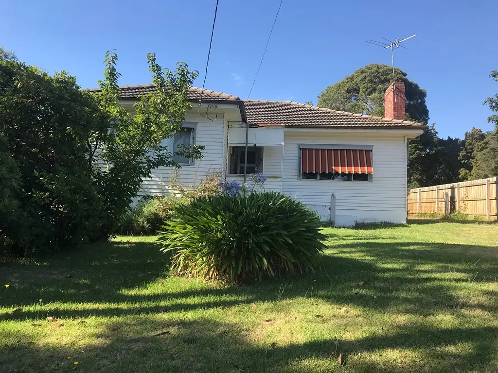Pakenham 3Zimmer Approved 4-Unit Development Site – 1,313 m² Allotment