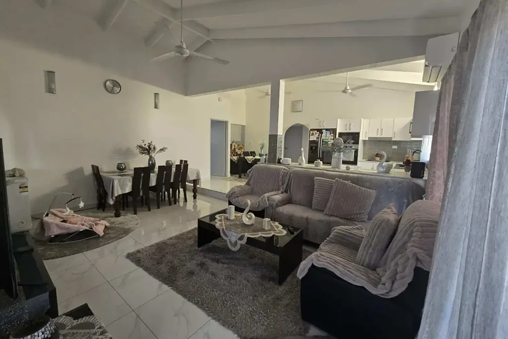 Unit 1/17 Gotham Street, Leanyer, NT 812