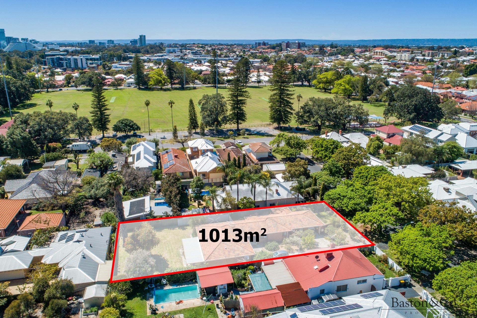 45 COLOMBO ST, VICTORIA PARK WA 6100, 0房, 0浴, House