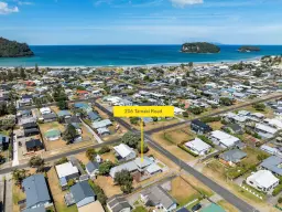 206 Tamaki Road, Whangamata