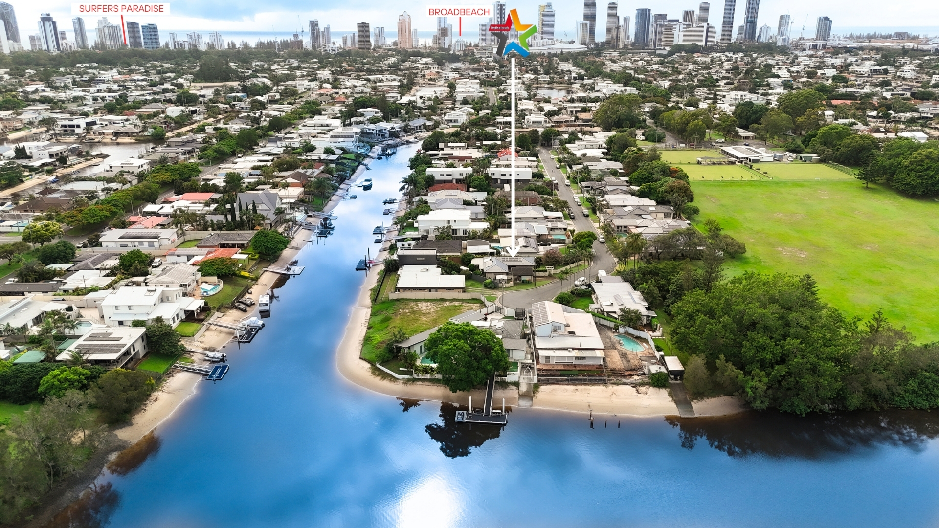 71 KALIMNA DR, BROADBEACH WATERS QLD 4218, 0 chambres, 0 salles de bain, House