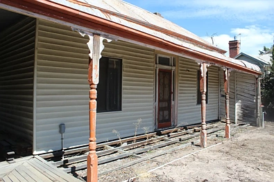 Nhill 3 Slaapkamer Project Property Packed with Potential!