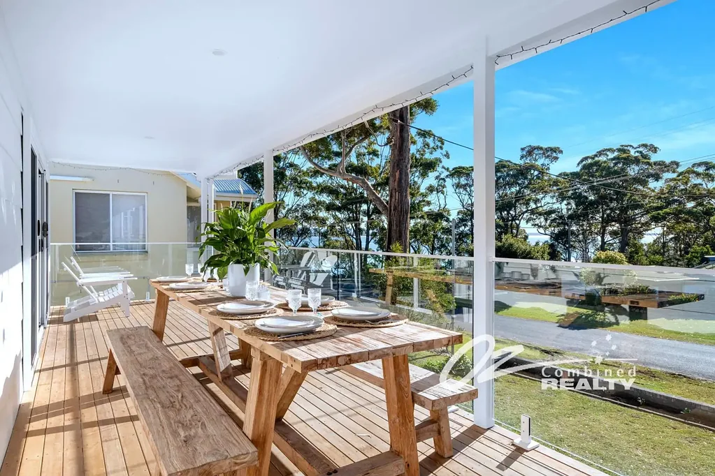 Vincentia 3 Slaapkamer MAGICAL LOCATION - FULLY RENOVATED - 50 M TO ORIONS BEACH