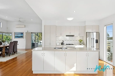 27 McLeod Street, St Leonards, VIC 3223, 4 slaapkamers, 2 badkamers, House