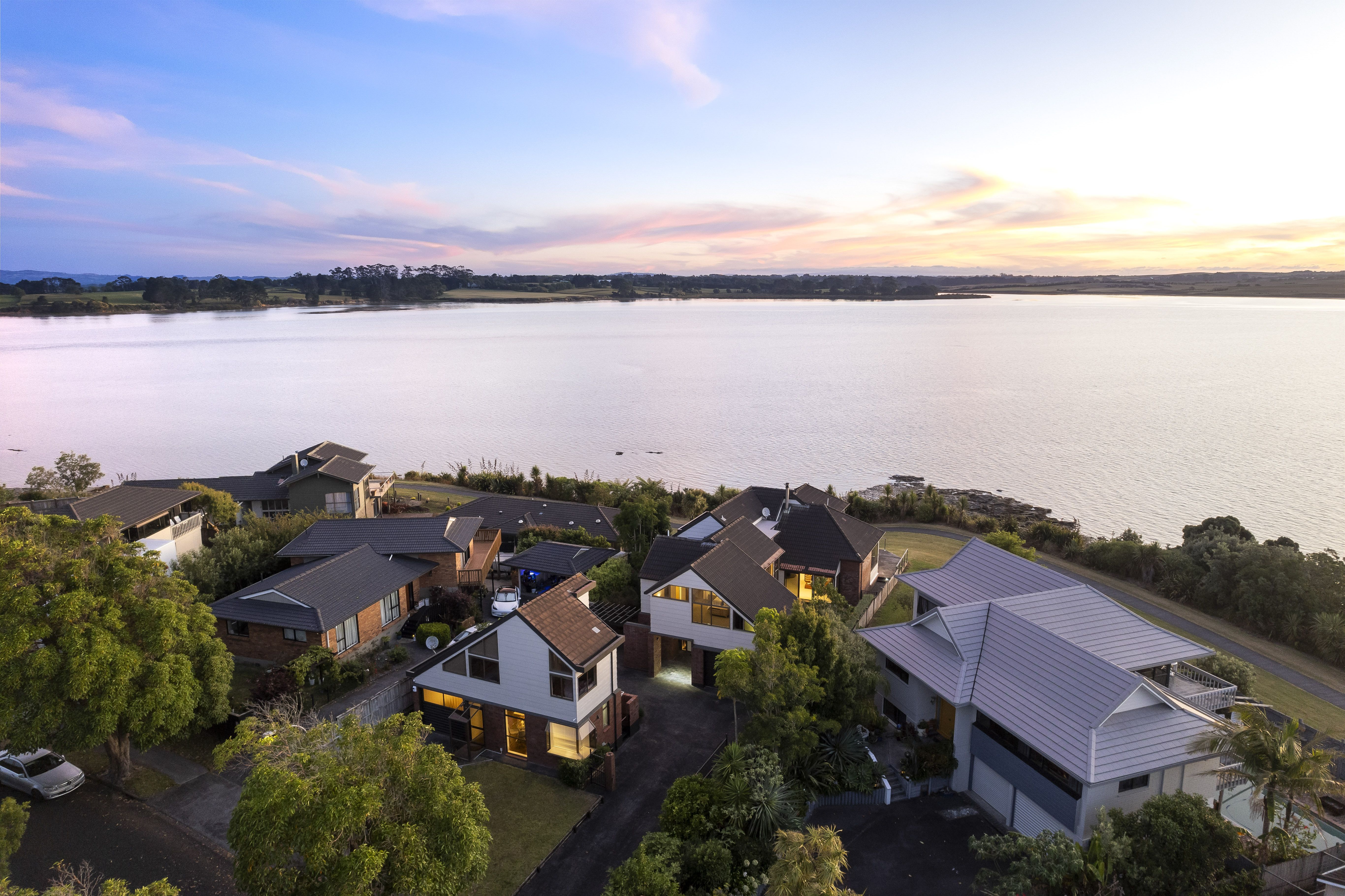 55 St Annes Crescent, Wattle Downs, Manukau City, 7房, 7浴, Home & Income