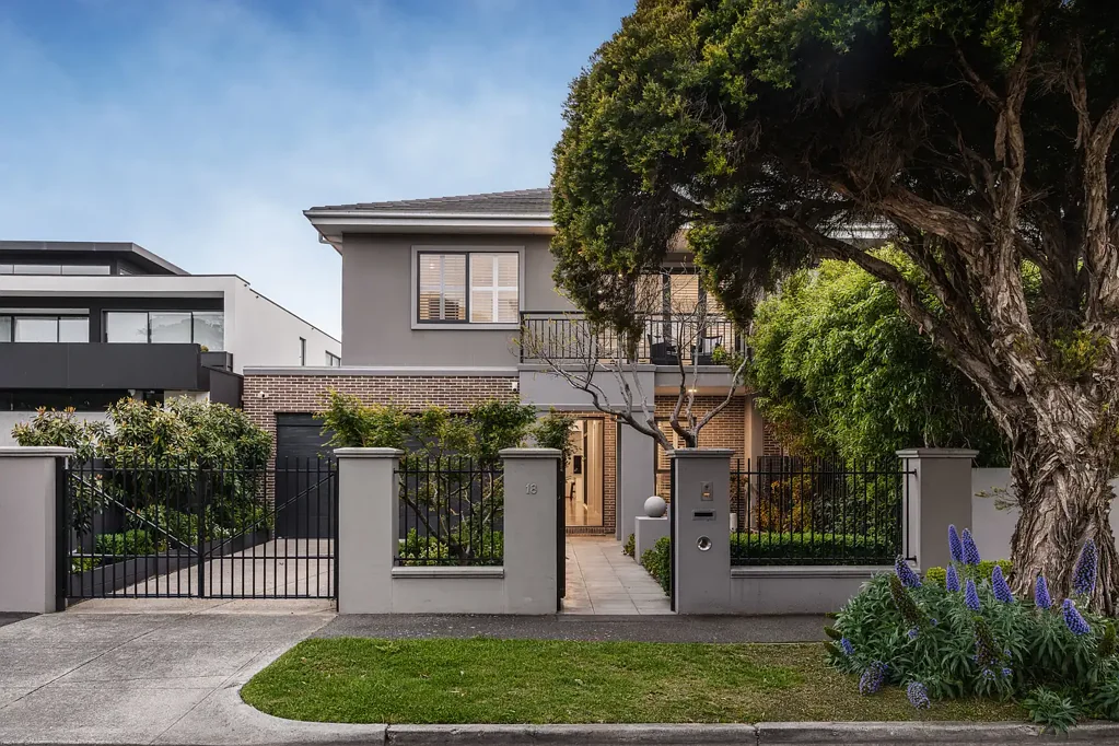 18 Seymour Grove, Brighton, VIC 3186