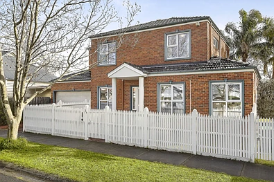 Malvern East 4 Slaapkamer Style, Space & Low-Maintenance Living, in a Prestigious Ardrie Estate Setting